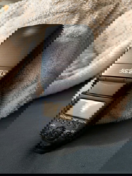 Canon Speed light 580EXII σε άριστη κατάσταση