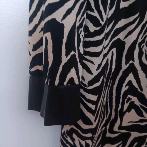 Zebra dress new XL 42 14 black and white