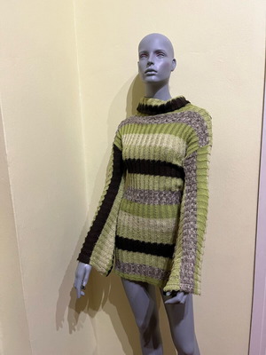 Dress with bell sleeve used, green and brown, size small
