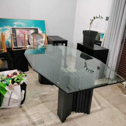 Glass dining set used with chairs