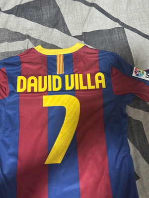 Nike Barcelona FC David Villa 2011/12 jersey like new authentic