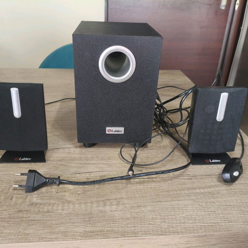 Labtec speakers with amplifier used in good condition