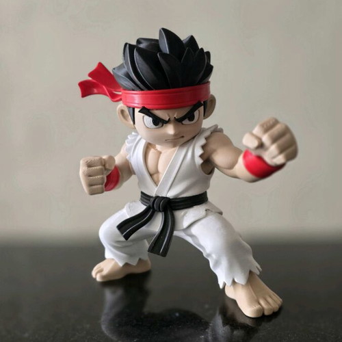 Ruy Street Fighter figure like new, 18 cm