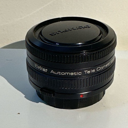 Vivitar MC 2x Auto Teleconverter 2X-21 like new, Olympus OM Mount with case