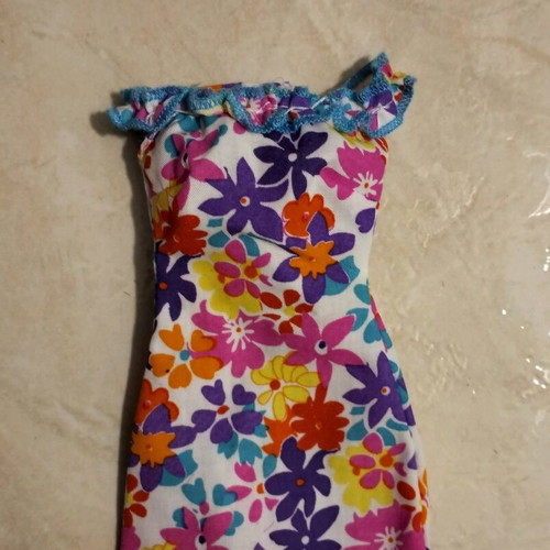 Barbie clothes like new