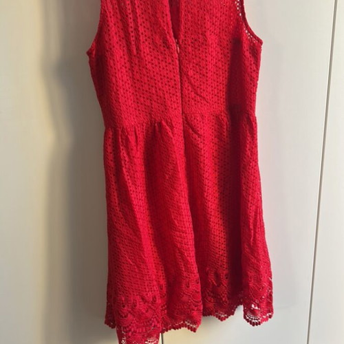 Attrattivo red lace sleeveless dress new, size M