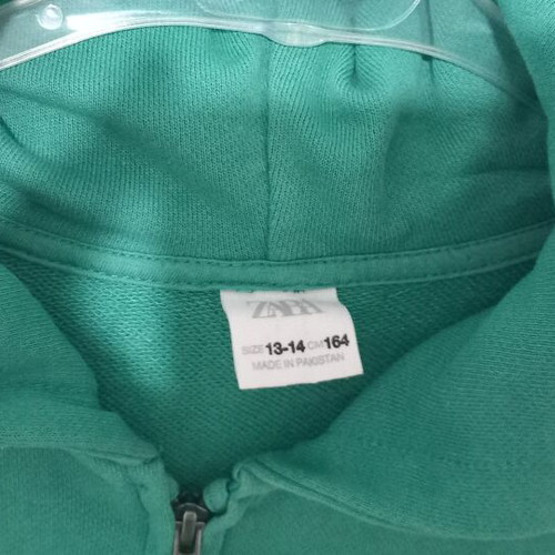 Zara hoodie green size 13-14 years like new with minor hood defect