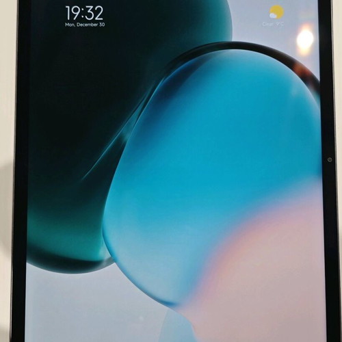 Xiaomi Pad 7 with Original Keyboard Case like new, English version