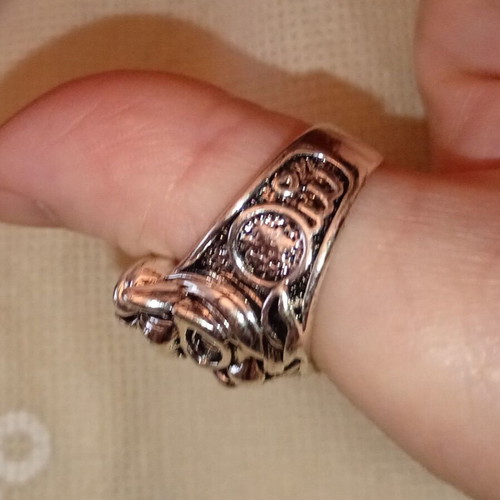 Massive ring Puss in Boots new, silver plated