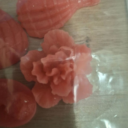 Wax melts new, pack of 10, amber vanilla