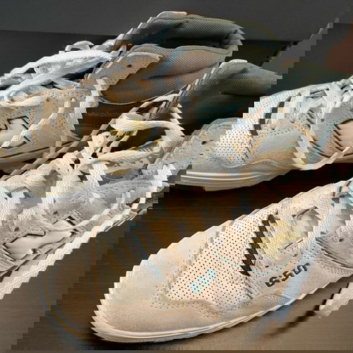 New Balance 650 athletic shoes like new, size 40, green