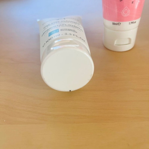 Vichy Purete Thermale 3in1 cleanser 100ml new with gift