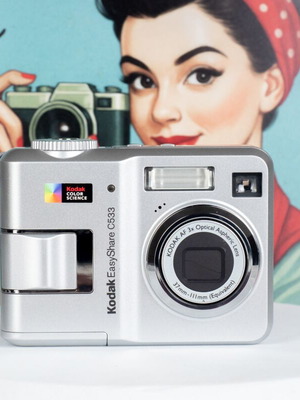Kodak EasyShare C533 digital camera used