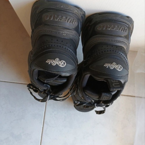 Buffalo black chunky platform sneakers, size 40