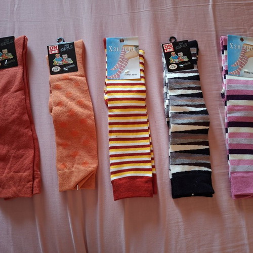 5 pairs of knee-high socks, new, unworn