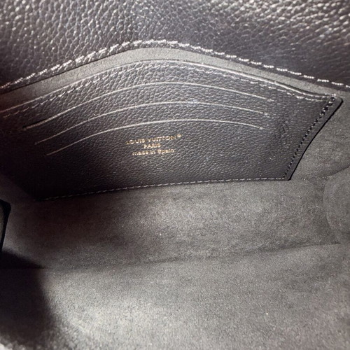 Rosy Wallet on Chain Louis Vuitton new, black and gold