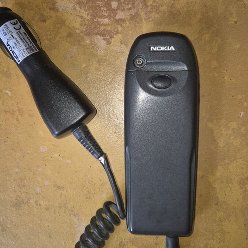 Nokia 6310i collectible used