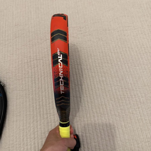 Babolat Technical Viper 12K Carbon tennis racket like new with case