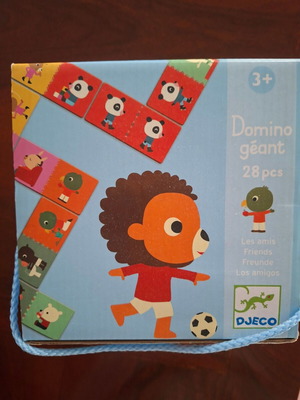 Djeco Double-Sided Domino Animals like new