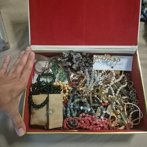 Jewelry box used with vintage pieces, colorful and blue