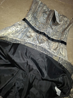 Bershka dress new, size large, gold and silver