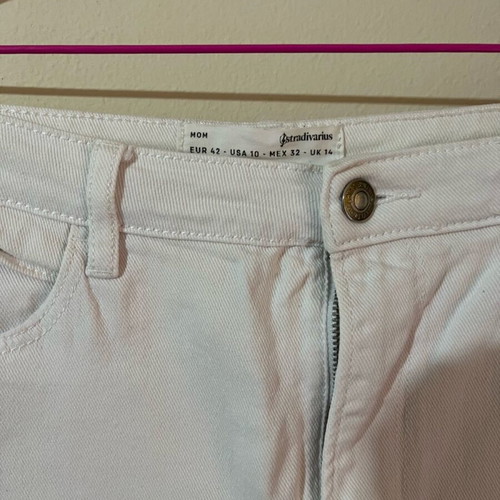 Stradivarius mom regular fit white jeans like new, size XL