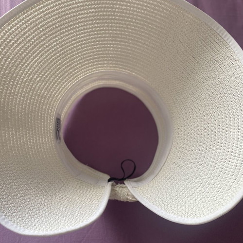 Hat new one size