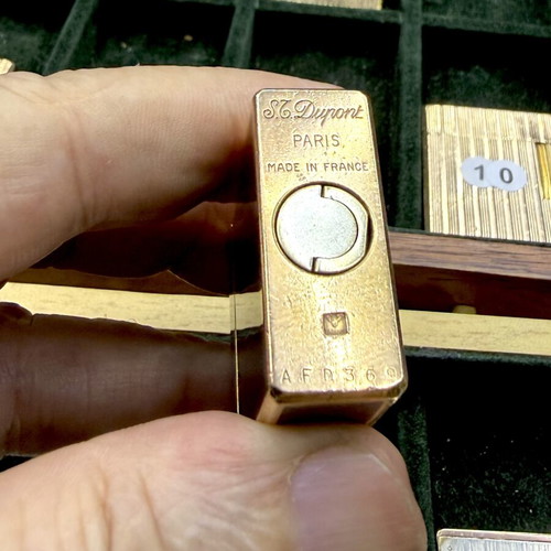 DuPont N12 lighter with Chinese lacquer, like new