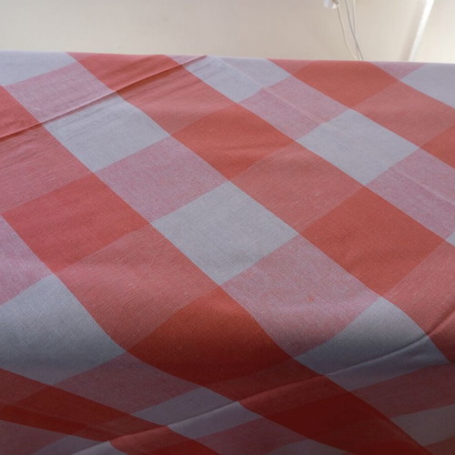 Gingham Tablecloth salmon/peach 147x170 cm like new