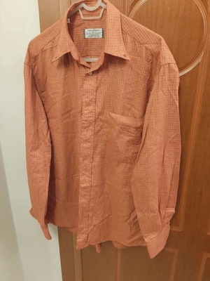 Shirt like new, size L, orange