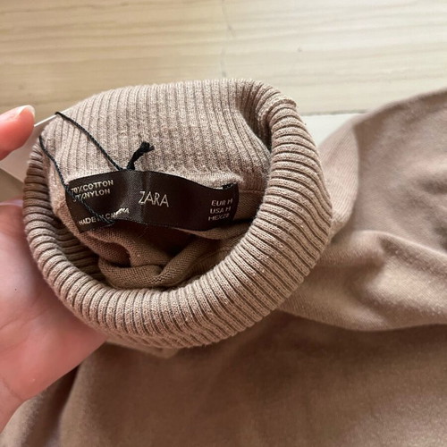 Zara turtleneck sweater new, beige, size S-M