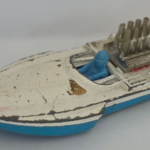 Matchbox Superfast No 5 Seafire Boat with blue driver