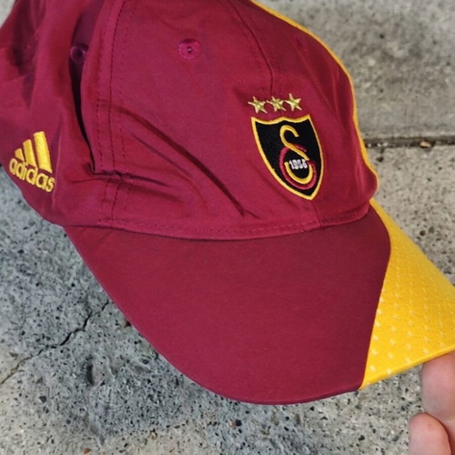 Adidas Galatasaray Vintage Cap 2005, like new, official licensed