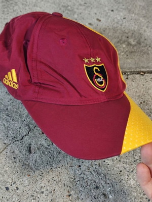 Adidas Galatasaray Vintage Cap 2005, like new, official licensed