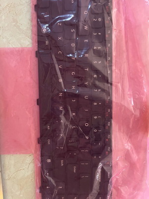 Laptop Keyboard Dell Inspiron N5010 M5010 like new US MB310-001