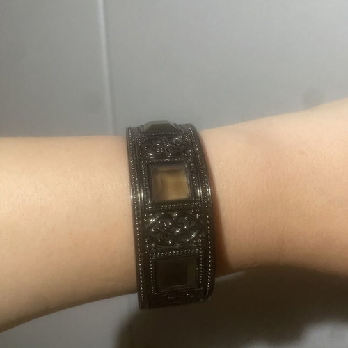 Women's bracelet new, black brown with stone