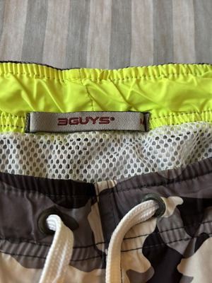 3Guys Camo Men's Swim Shorts Medium Like New Black Gray