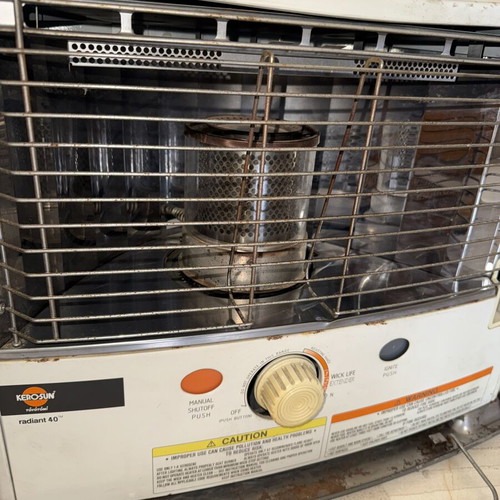 Kerosun Toyotomi Kerosene Heater Radiant 40 used with external wear