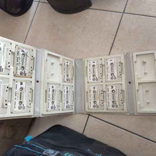 Language Learning Cassette Set used, English, pack
