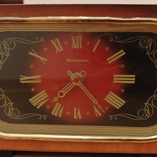 Yantar table clock used, vintage from USSR 1970