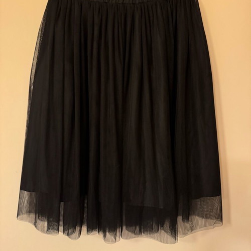 Azara Paris tulle skirt black like new, size M/L