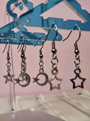 Set of handmade earrings new, simple and discreet