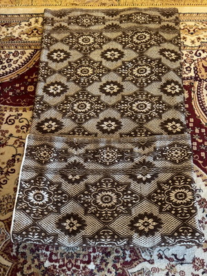 Wool woven blanket like new, large with vivid pattern