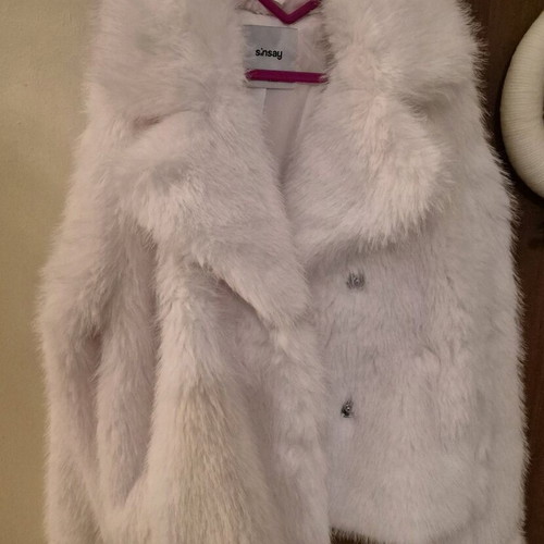 Sinsay white fur coat new, size S