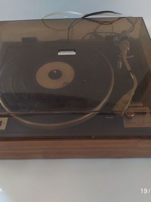 Magnasonic TP 935 turntable used, rare model with Kenwood collaboration
