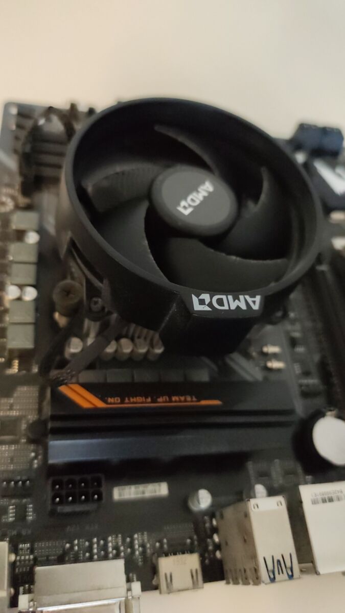 Ryzen 5 5600X and Gigabyte B450 AORUS M… - € 155,00 - Vendora.cy
