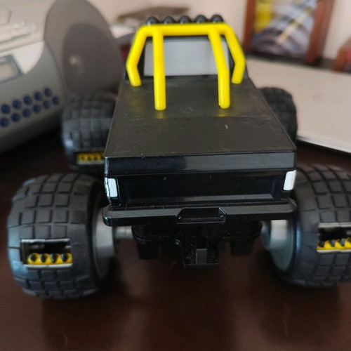 Galoob 4x4 Animal toy used with missing parts