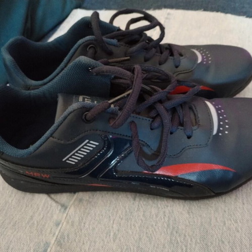 Maxwell men's shoes size 41 athletic like new, black and blue