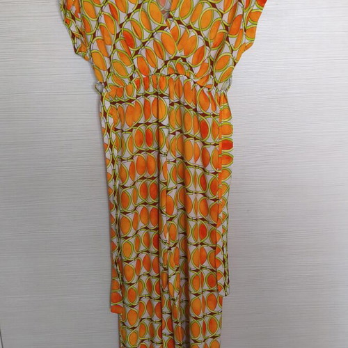 Jumpsuit like new with airy wide legs, one size, colorful 70s pattern
