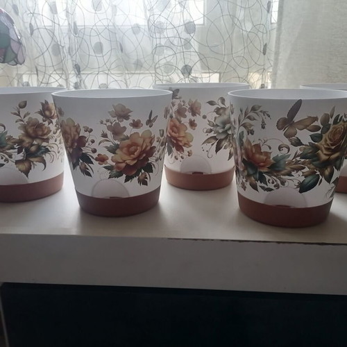 Set of 5 new hand-decorated flower pots for indoor plants